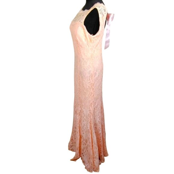 Morgan & Co. Womens Lace Sleeveless Gown/Dress Satin Ribbon Back Bow Size 11/12 - Picture 8 of 12